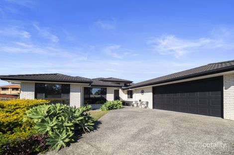 38 Country Club Dr, Albany Creek, QLD 4035