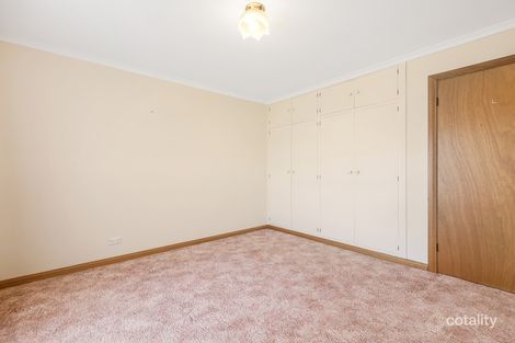 9 Tea Tree Ct, Mortlake, VIC 3272