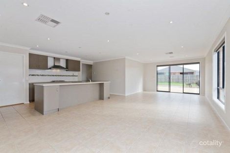 Property photo of 126 Rossack Drive Waurn Ponds VIC 3216