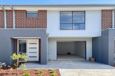 6 Verdelho Way, Clyde North, VIC 3978