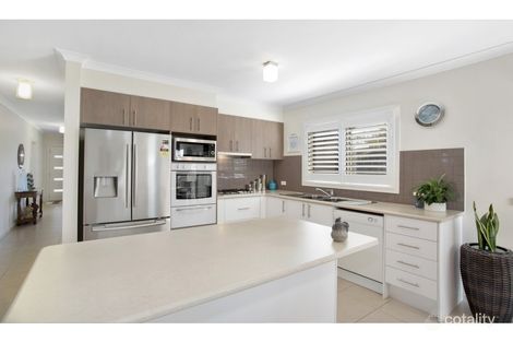 Property photo of 8 River Brook Avenue South Morang VIC 3752