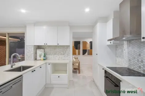 Property photo of 51 Watarrka Parkinson QLD 4115
