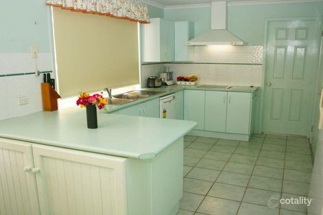Property photo of 8 Sunbeam Place Erina NSW 2250