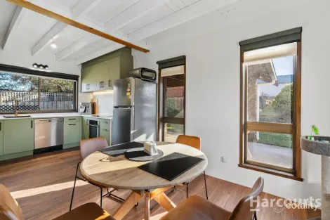 Property photo of 2/18 Douglas Street Bellerive TAS 7018