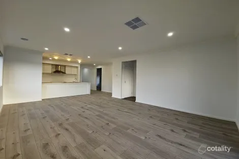 Property photo of 10 Kinross Street Beveridge VIC 3753