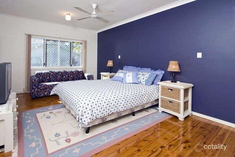 Property photo of 6 Thirteenth Avenue Brighton QLD 4017