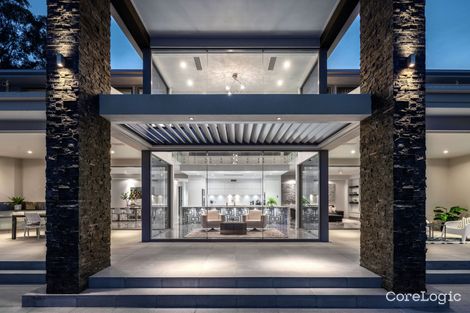 8 Kintyre St, Brookfield, QLD 4069