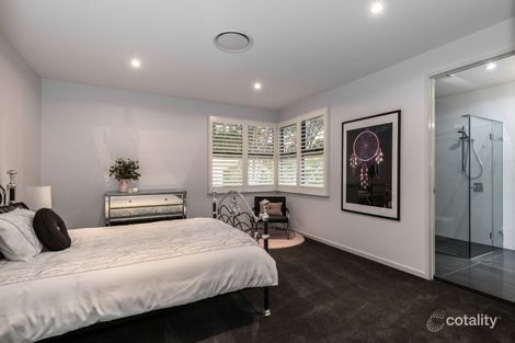 Property photo of 8 Kintyre Street Brookfield QLD 4069