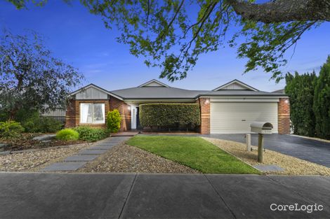 Property photo of 15 Embling Street Berwick VIC 3806