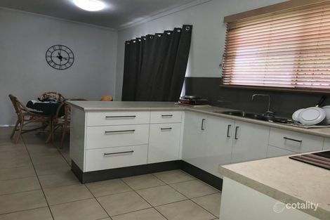 Property photo of 16 Banks Crescent Sunset QLD 4825