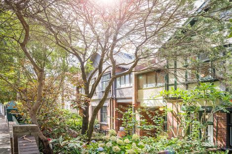 23 Moore Park Rd, Centennial Park, NSW 2021