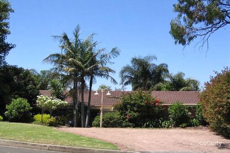 15 Medway Dr, Mount Keira, NSW 2500