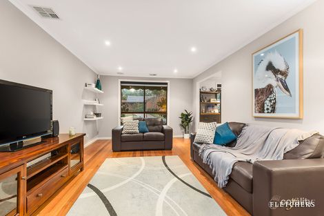 Property photo of 11 Solway Court St Helena VIC 3088