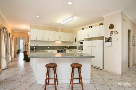 Property photo of 5 Kinta Court Strathfieldsaye VIC 3551