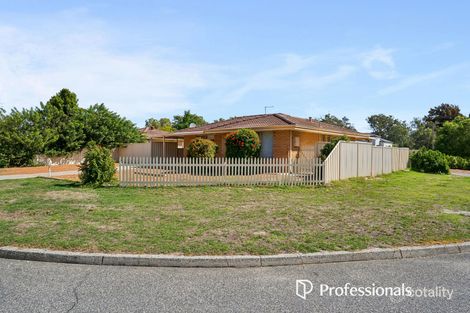 Property photo of 1 Kangaroo Close Brookdale WA 6112