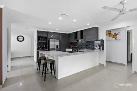 Property photo of 11 Kurrajong Place Bridgeman Downs QLD 4035