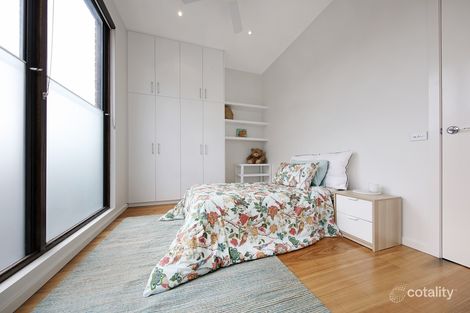 Property photo of 34 Staunton Lane Glen Iris VIC 3146