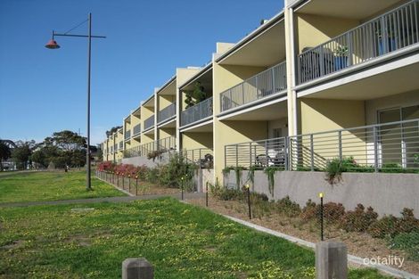Property photo of 28/2 Saltriver Place Footscray VIC 3011