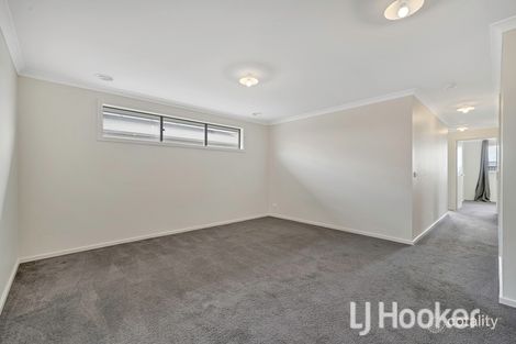 Property photo of 4 Aayana Street Cranbourne East VIC 3977
