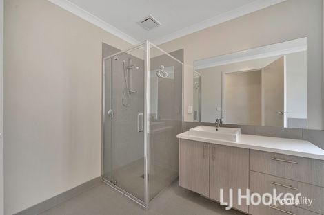 Property photo of 4 Aayana Street Cranbourne East VIC 3977