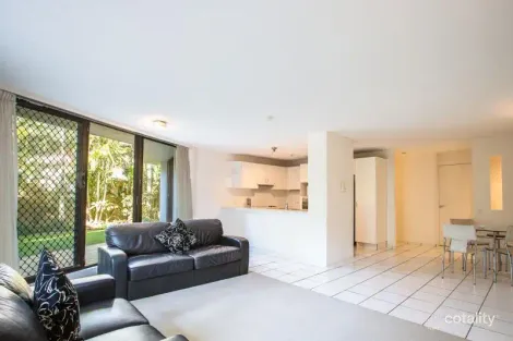 2/18 Aubrey St, Surfers Paradise, QLD 4217