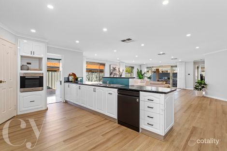 Property photo of 4 Rosette Place Piara Waters WA 6112