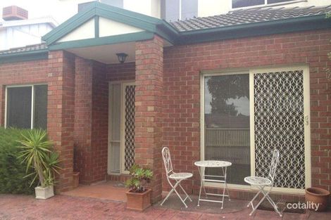 Property photo of 1/26 Royal Avenue Essendon North VIC 3041