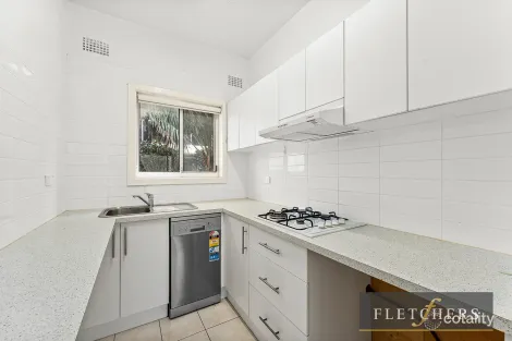 Property photo of 1/6 Parkside Avenue Wollongong NSW 2500