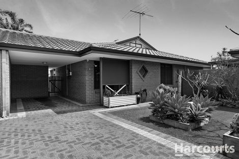 Property photo of 2/2 Murdoch Drive Greenfields WA 6210