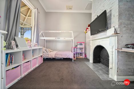 Property photo of 16 Parsonage Grove Eaglehawk VIC 3556