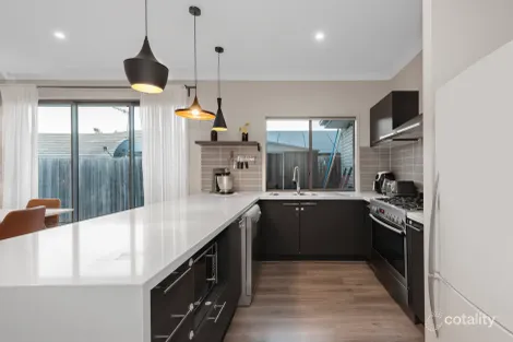 Property photo of 19 Collie Crescent Ormeau Hills QLD 4208