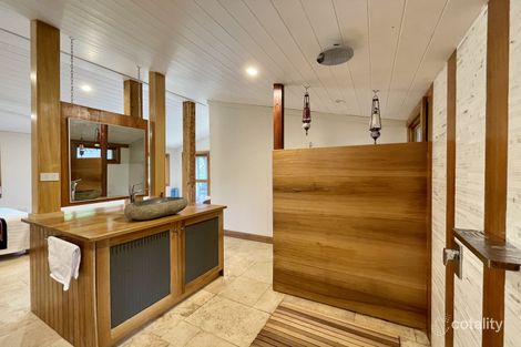 682 Saltwater Creek Rd, Palm Grove, QLD 4800