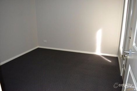 Property photo of 18 Unicorn Street Pakenham VIC 3810