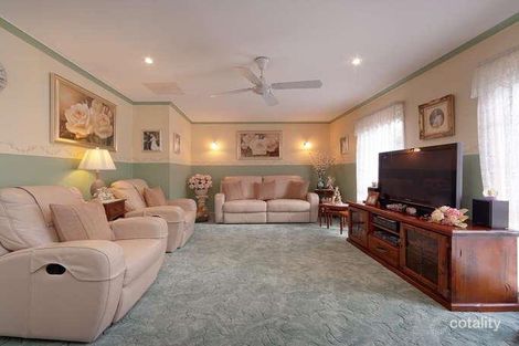 Property photo of 2/6 Graetz Court Lavington NSW 2641