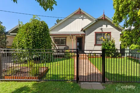 66 Lake Rd, Swansea, NSW 2281