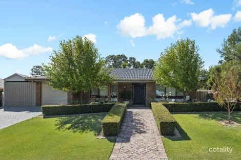 6 Hodges St, Redwood Park, SA 5097