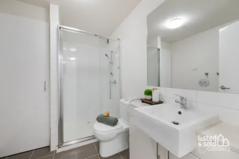 Property photo of 4/1110 Glen Huntly Road Glen Huntly VIC 3163