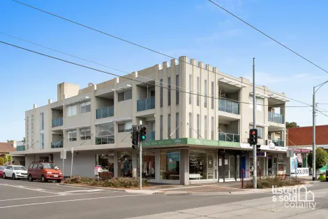 Property photo of 4/1110 Glen Huntly Road Glen Huntly VIC 3163