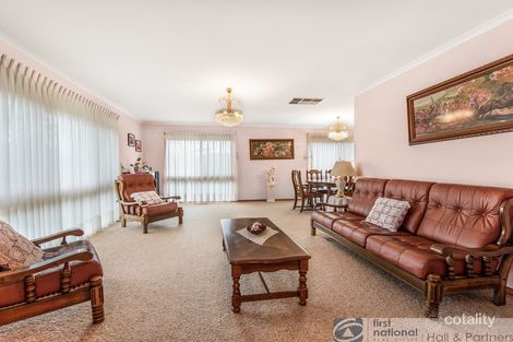 Property photo of 9 Holmbury Boulevard Mulgrave VIC 3170