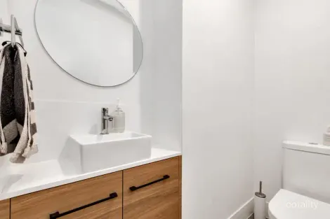 Property photo of 8D Kerry Street Campbelltown SA 5074