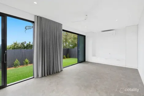 Property photo of 93 Headland Road North Curl Curl NSW 2099