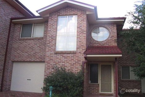 4/13 Kendall Dr, Casula, NSW 2170