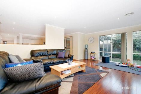 Property photo of 2 Eliza Court Hillside VIC 3037