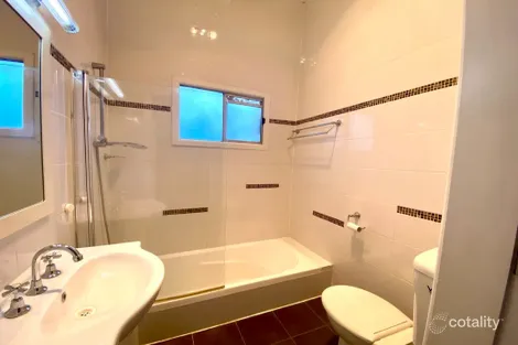 Property photo of 13 Forbes Road Parkes NSW 2870