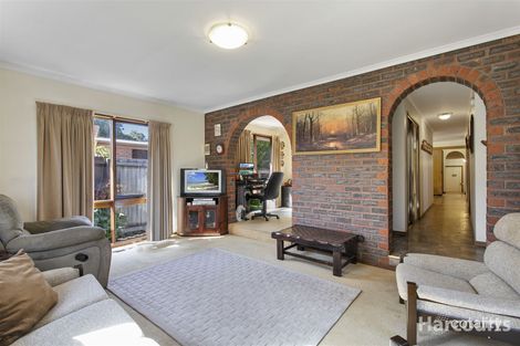 Property photo of 5 Maramba Drive Narre Warren VIC 3805