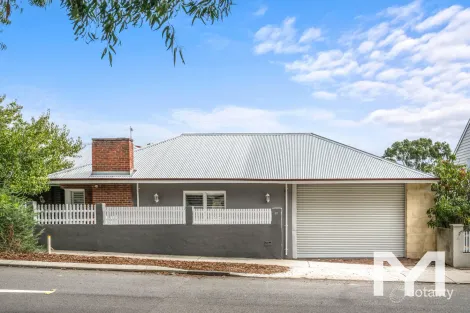 17 Chudleigh St, Fremantle, WA 6160