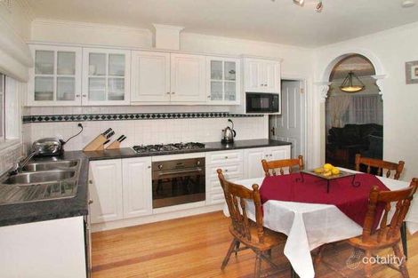 Property photo of 32 Creswell Avenue Airport West VIC 3042