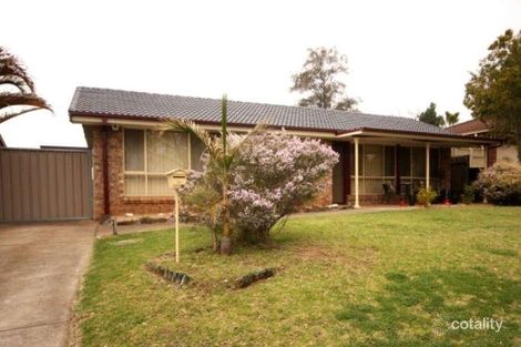 Property photo of 19 Selby Place Minto NSW 2566