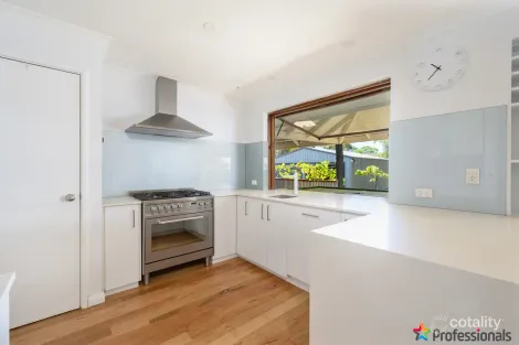 Property photo of 17 Bortolo Drive Greenfields WA 6210