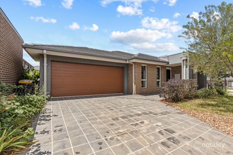Property photo of 2 Hartland Rise Cobblebank VIC 3338